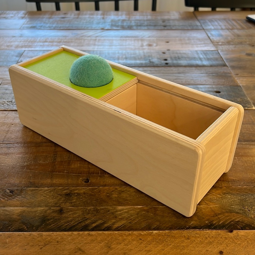 LOVEVERY sliding top box